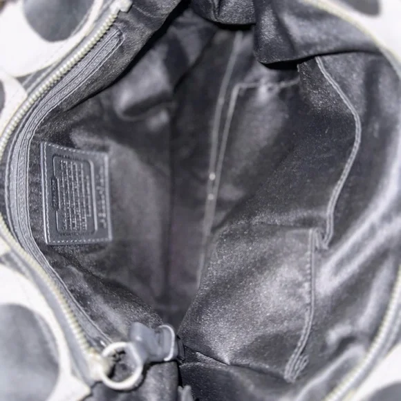 Coach Black and Cream Women's Shoulder Bag - Picture 6 of 16